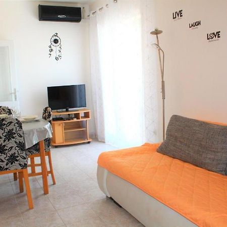 Apartment Nana Primošten Buitenkant foto
