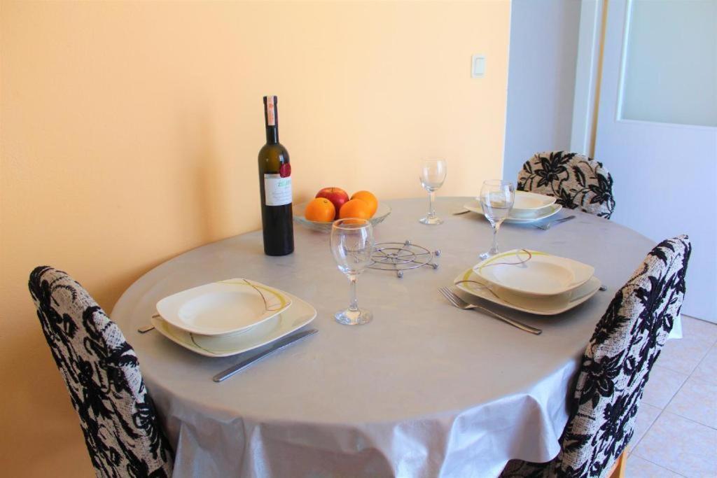 Apartment Nana Primošten Buitenkant foto